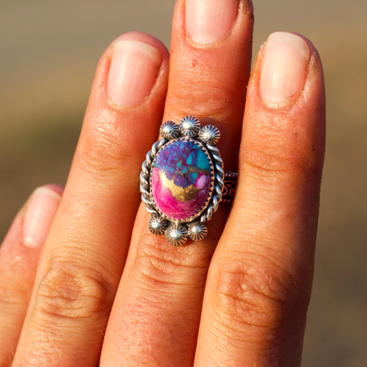 Pink Spiny Oyster Ring