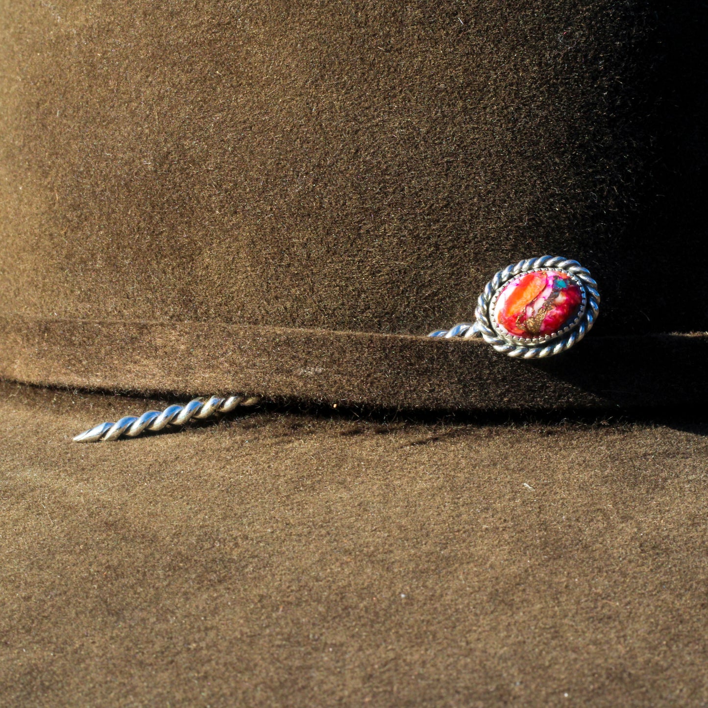 Pink Spiny Oyster Hat Pick