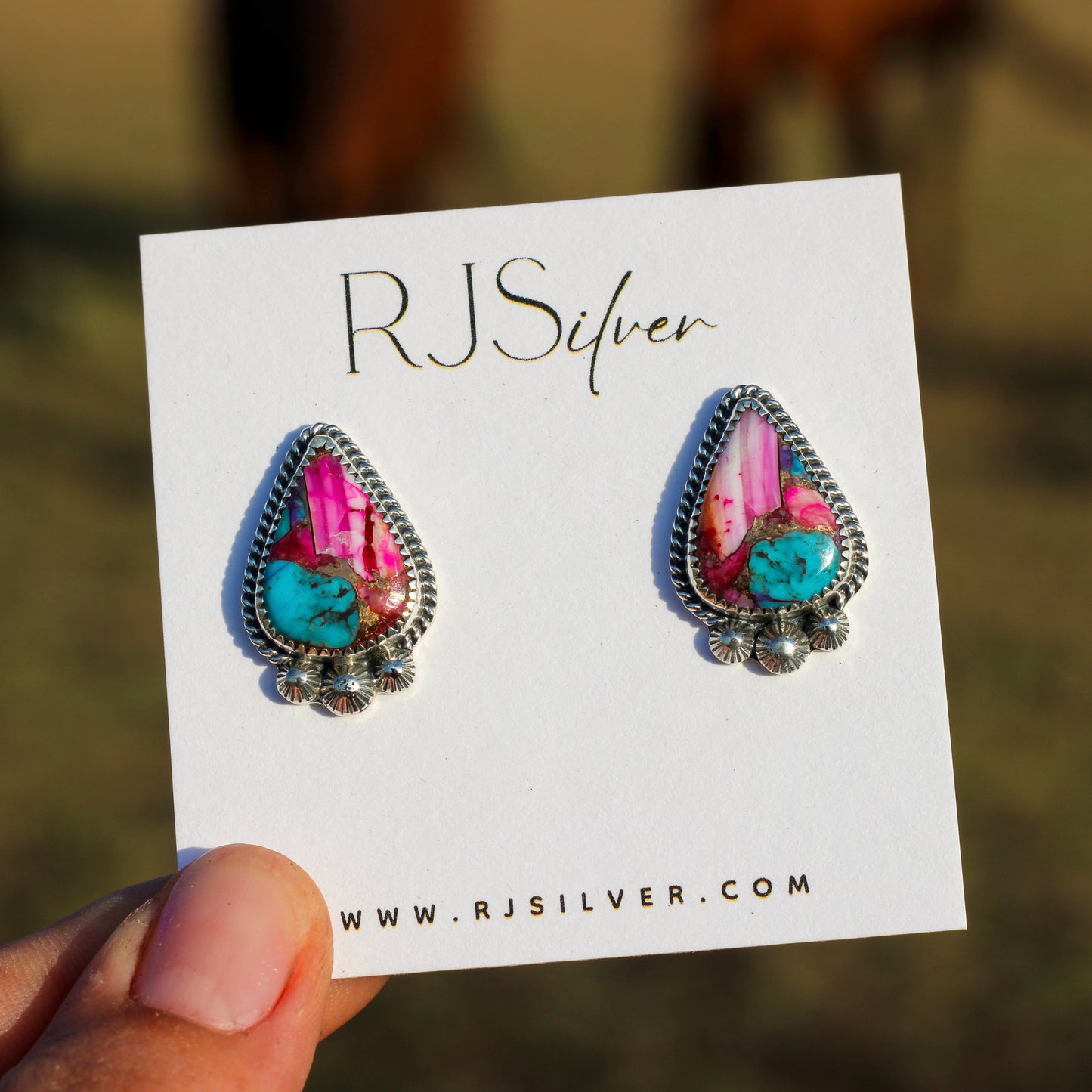 Pink Spiny Oyster & Turquoise Studs