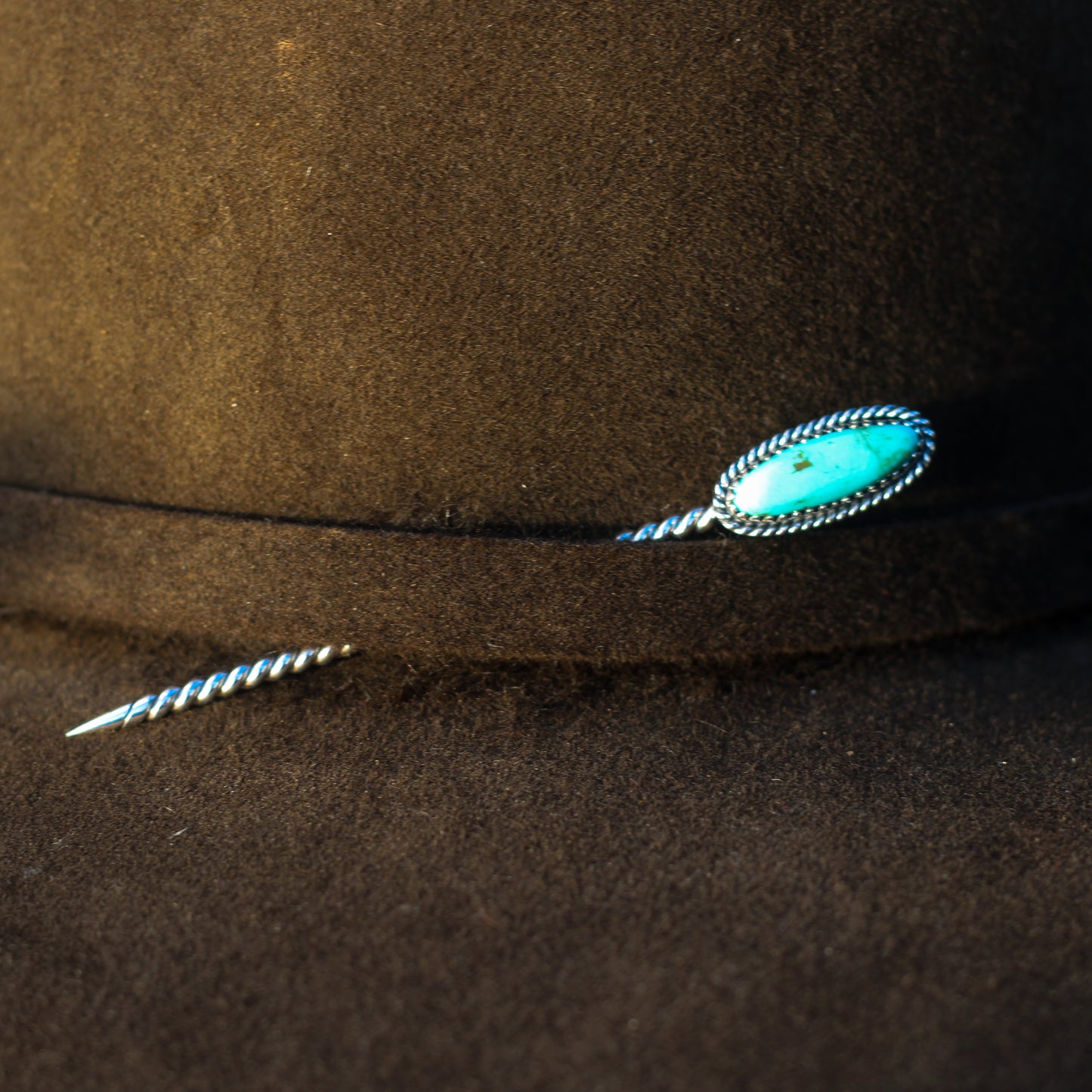 Kingman Turquoise Hat Pick